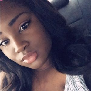 Meet your Posher, Jasmin